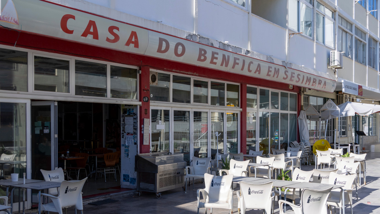 Casa do Sport Lisboa e Benfica em Sesimbra