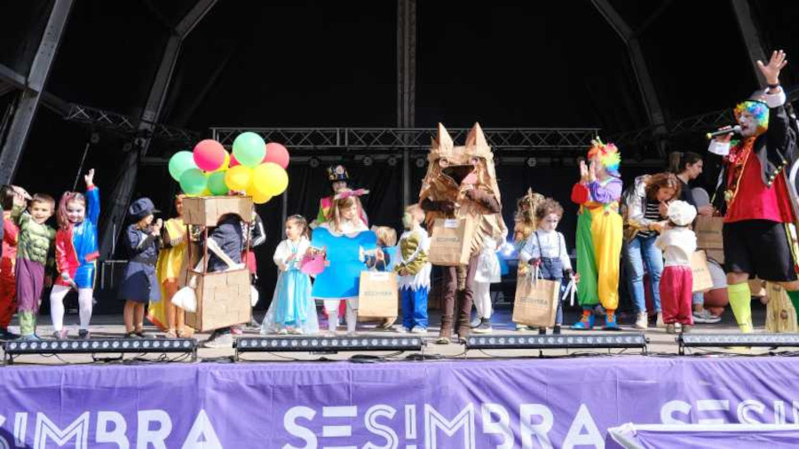 Concurso Infantil de Fantasias de Carnaval