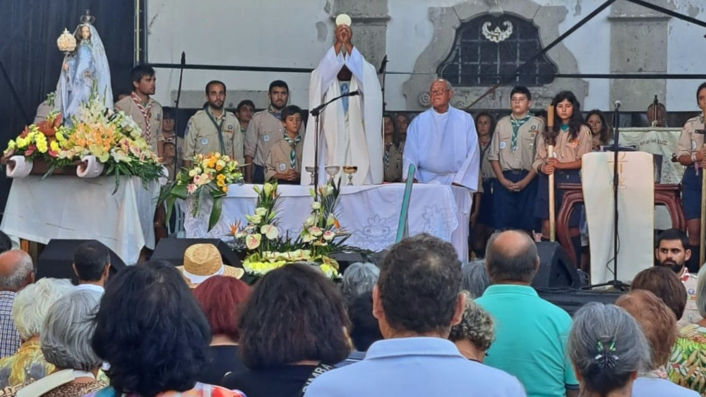 Procissão em Honra de Nossa Senhora da Luz